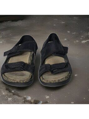 ECCO Cozmo Three Strap Sandal Nubuck Black Sandals Women's Size 7 / 37 Euro